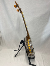 Load image into Gallery viewer, B&D Silver Bell Serenader