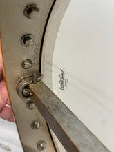 Load image into Gallery viewer, B&D Silver Bell Serenader