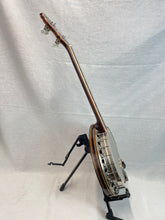 Load image into Gallery viewer, Majestic