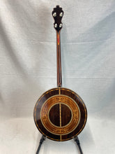 Load image into Gallery viewer, Majestic