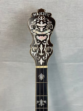 Load image into Gallery viewer, Majestic