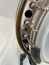 Load image into Gallery viewer, Majestic