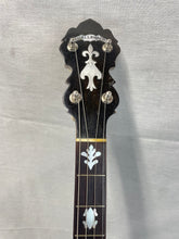 Load image into Gallery viewer, Challenger Tenor Banjo