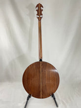 Load image into Gallery viewer, Paramount Style B