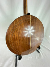 Load image into Gallery viewer, Paramount Style B