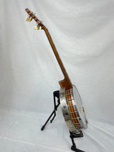 Load image into Gallery viewer, Challenger Tenor Banjo