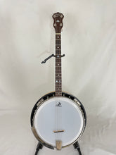 Load image into Gallery viewer, Clareen Special