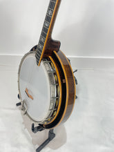 Load image into Gallery viewer, Weymann Orchestra Style No. 3