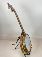 Load image into Gallery viewer, Weymann Orchestra Style No. 6