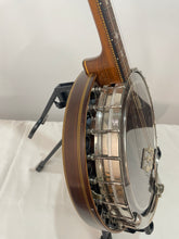 Load image into Gallery viewer, Paramount Style B