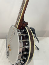 Load image into Gallery viewer, Gold Tone IT-250