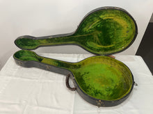 Load image into Gallery viewer, Gibson banjo case