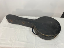 Load image into Gallery viewer, Slingerland tenor banjo case